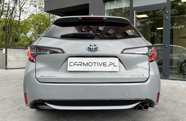 Toyota Corolla cena 99999 przebieg: 76500, rok produkcji 2021 z Wasilków małe 326